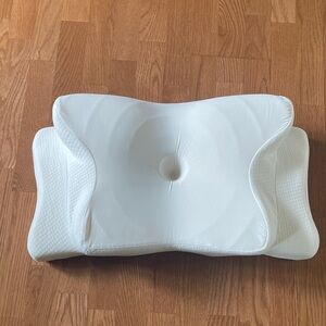 💕Cozyplayer Ergonomic White Pillow